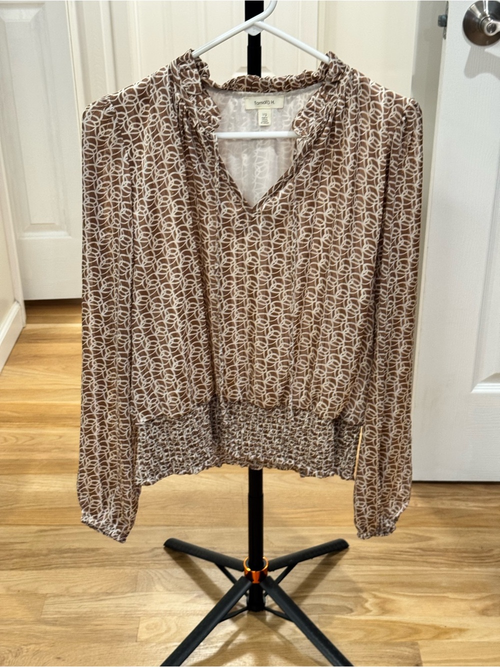 torrid Brown & Cream Printed V-Neck Smocked Waist Blouse